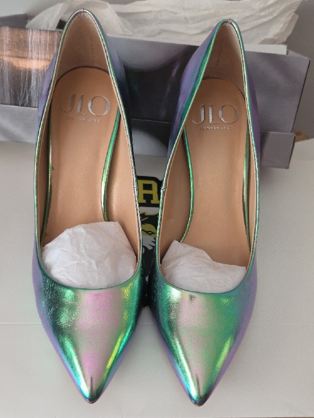 Jennifer Lopez Iridescent Green-Blue-Pink Pointed Toe Stiletto Pumps - Picture 4 of 4